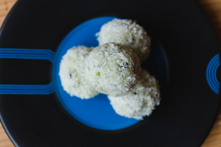 homemade healthy raw energy sweet balls - indian vegetarian desserts.