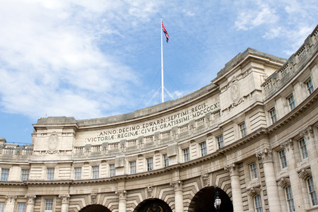 admiralty arch london with blue skyのeditorial素材