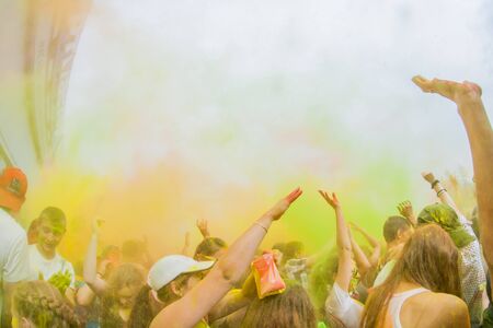 NOVOKUZNETSK, KEMEROVO REGION, RUSSIA-JULY 27, 2014 : Many young people on the festival of colors Holi in Russia, Novokuznetsk 27 July, 2014.のeditorial素材