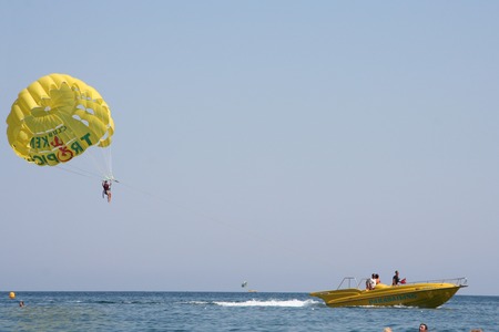 Kemer, Antalya, Turkey -  Septemer 06 2009 :: Parasailing in Kemer, Turkey.のeditorial素材
