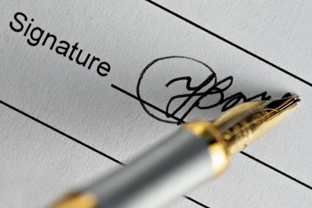 signature and pen close up の写真素材