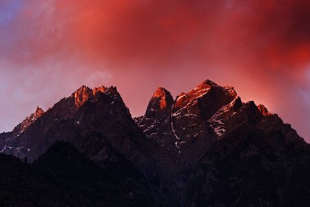 beauty pink sunset on himalaya mountainの写真素材