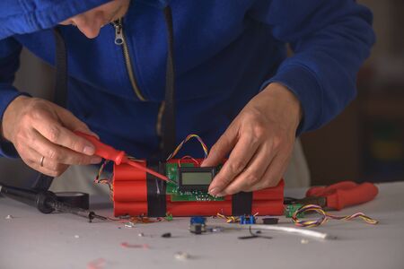 making bomb with digital timer