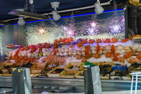 Seafood restaurant storefront Paris, Franceの写真素材