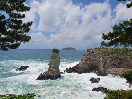 This is a photo I took myself and I definitely own the copyright. It is a natural photo, and there are no elements that violate property rights or portrait rights.の写真素材