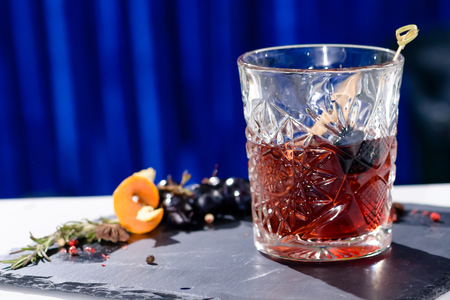 Berry cocktail in the rocks glassの写真素材