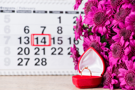 engagement ring, heart, calendar, February 14, a gift for Valentine's Dayの写真素材