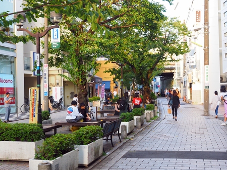 Jiyugaoka Tokyo,Japan/Aug 18,2018:scenary of promenade in Jiyugaoka Tokyo,Japanのeditorial素材
