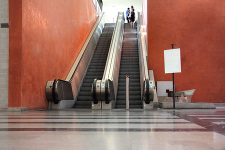 Escalators that are in use at airports, shopping centers and railway stations 