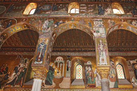Detail Interior of the famous Cappella Palatina in the Palazzo Reale in Palermo in Sicily, Italyのeditorial素材
