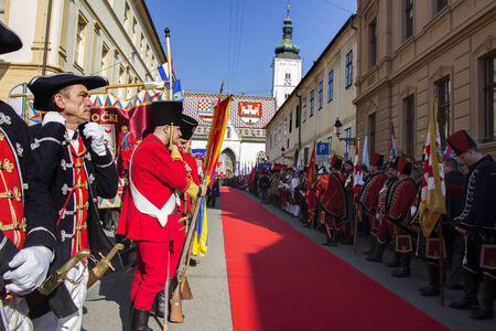 ZAGREB, CROATIA - FEBRUARY 15: Croatian historical troops and many people along the red carpet for the inauguration of the first woman President of Croatia Kolinda Grabar Kitarovic, on February 15, 2015 in Zagreb.のeditorial素材