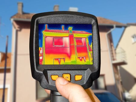 Recording Heat Loss at the family House with a thermal cameraの写真素材
