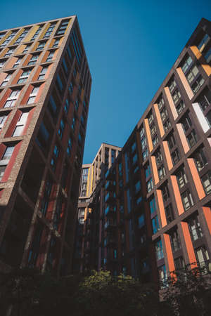 Vauxhall, London | UK - 2021.06.13: The view of newbuild luxury flat houses at Embassy Gardensのeditorial素材