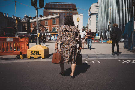 Victoria, London | UK - 2021.06.13: People at busy Victoria station area, on hot summer dayのeditorial素材