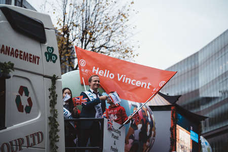 London, UK - 2021.11.13: China Chamber of Commerce in the UK at the Lord Mayors of London show paradeのeditorial素材