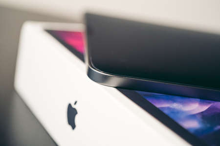 London, UK - 2021.11.27: Product close-up shot of Ipad Pro 11 Inch Generation 2のeditorial素材