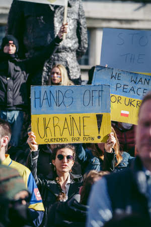 Downing Street, London | UK -  2022.02.26: Ukrainian people protest, thousands gather to demand tougher sanctions on Russia from British Government, EU and USA to stop the war in Ukraineのeditorial素材