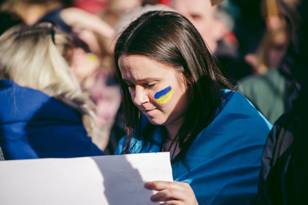 Downing Street, London | UK -  2022.02.26: Ukrainian people protest, thousands gather to demand tougher sanctions on Russia from British Government, EU and USA to stop the war in Ukraineのeditorial素材