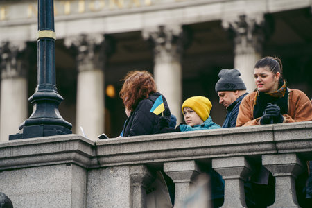 Trafalgar Square, London | UK -  2022.03.05: Ukrainian people protest, thousands gather to demand tougher sanctions on Russia from British Government, EU and USA to stop the war in Ukraineのeditorial素材