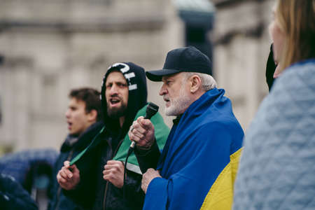 Trafalgar Square, London | UK -  2022.03.05: leader of Ichkeria, Akhmed Zakayev at Ukrainian protest against the russian invasion and war.のeditorial素材