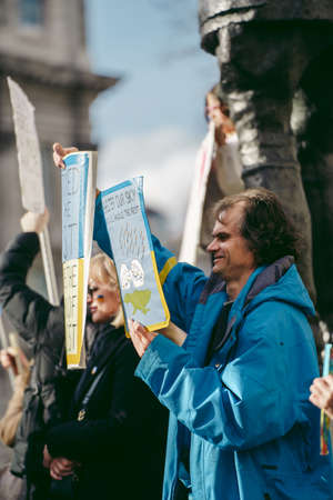 Downing Street, London | UK -  2022.03.12: Ukrainian people protest, thousands gather to demand tougher sanctions on Russia from British Government, EU and USA to stop the war in Ukraineのeditorial素材