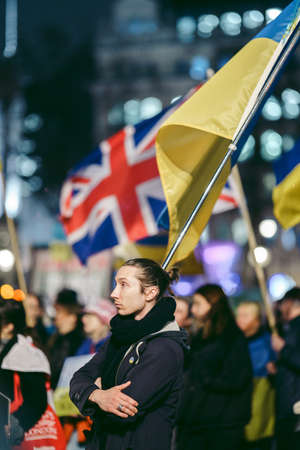 Trafalgar Square, London | UK -  2022.03.10: Ukrainian people protest, thousands gather to demand tougher sanctions on Russia from British Government, EU and USA to stop the war in Ukraineのeditorial素材