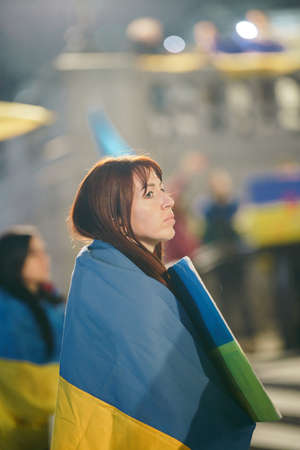 Trafalgar Square, London | UK -  2022.03.10: Ukrainian people protest, thousands gather to demand tougher sanctions on Russia from British Government, EU and USA to stop the war in Ukraineのeditorial素材