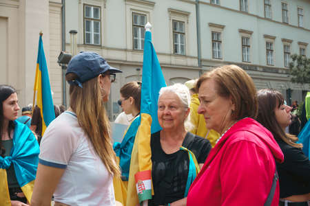 Budapest | Hungary - 2022.03.08: People with flags in Budapest gather to support Ukrainians and stop the war started by russiaのeditorial素材