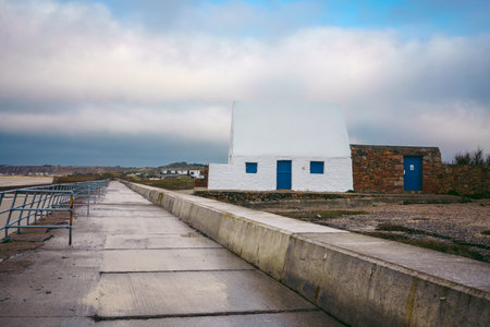 Beautiful Le Don Hilton or La Cauminne Ã  Marie Best is an 18th-century guard house and powder magazine that sits on the seawall besides Le Chemin de L'OuziÃ¨reのeditorial素材