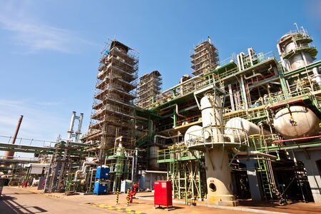 Repair the refinery plantのeditorial素材