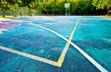 old Basketball courtの写真素材