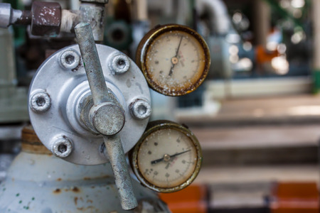 pressure gauge for control nitrogen pressure in let and out letの写真素材
