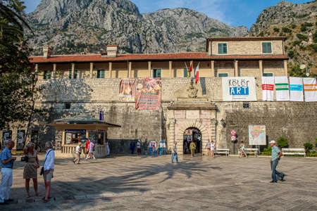 The Sea Gate at the entrance to the old town of Kotor, a UNESCO World Heritage Site, Montenegroのeditorial素材