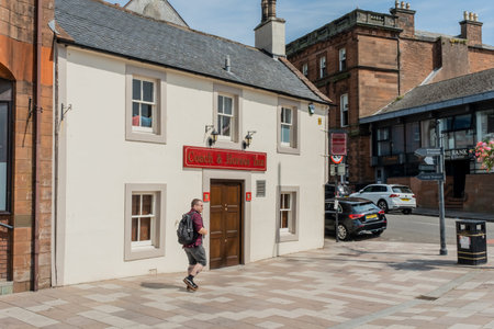 Dumfries, Scotland - July 24th 2021: The Coach and Horses Inn on the White Sands in Dumfries, Scotland, in summerのeditorial素材