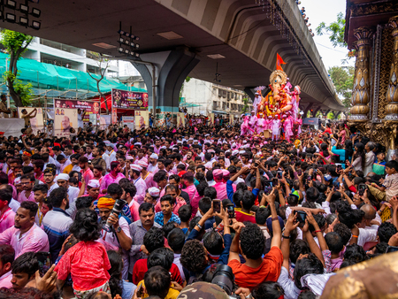 Mumbai, India - September 23,2018: Thousands of devotees bid adieu to Lord Ganesha in Mumbai during Ganesh Visarjan which marks the end of the ten-day-long Ganesh Chaturthi festival.のeditorial素材