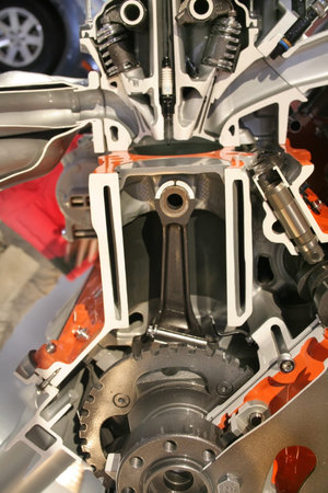 Cut Section Of Piston And Cylinder 