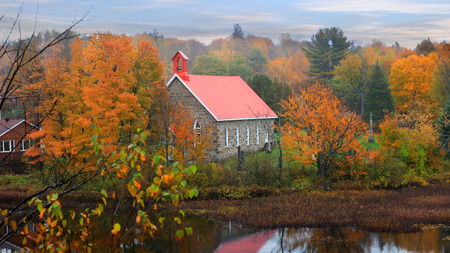 Small church by high way 329 in Quebec near Morin heightsの写真素材
