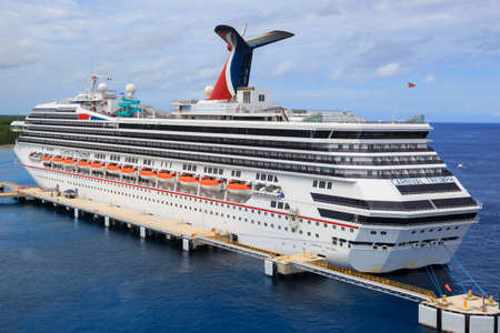 Cozumel,Mexico-July 5,2017: Carnival cruise liner at Punta Langosta, International pier in Cozumel, Mexico.のeditorial素材