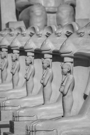 LAS VEGAS - JULY 20, 2009 : Detail Architecture of Luxor Hotel Casino replica of Egyptian theme.のeditorial素材