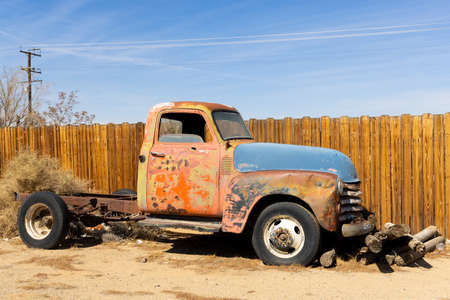 San Bernardino County, CA, USA â March, 31, 2022: Vintage truck preserve at Sage Brush Inn along historic route 66.のeditorial素材