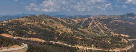 Panoramic view of Mountains and valley at Monarch pass in Coloradoの写真素材
