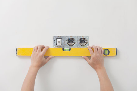 Use of the measuring tool for level installation