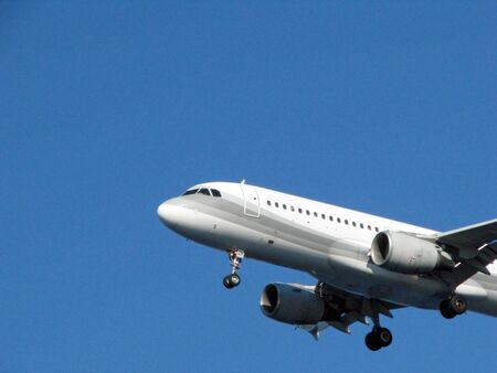 lading of an airplane の写真素材