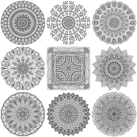 Mandala. Round Ornament Pattern. Vintage decorative elements. Hand drawn background. Islam, Arabic, Indian, ottoman motifs.のイラスト素材