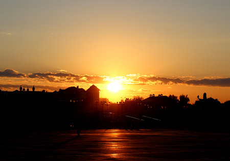 sunset over the city of the sunの写真素材