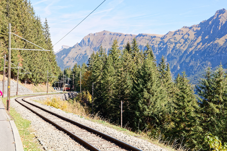 Incoming train from Gruetschalp (GrÃ¼tschalp) - Muerren (MÃ¼rren), Jungfrau Region, Switzerlandの写真素材