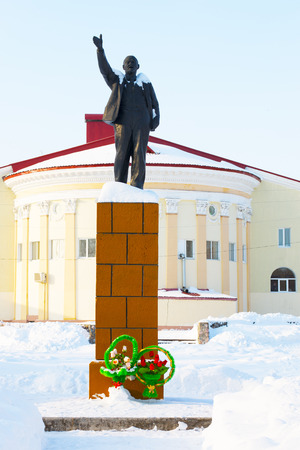 monument to Lenin in the winter timeのeditorial素材