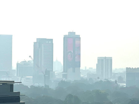 Bangkok, Thailand - January 15, 2021. Air pollution remains at hazardous levels PM 2.5 pollutants - dust and smoke high level PM 2.5. The Place to risk of cancer,Thailand-Imageのeditorial素材
