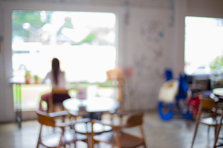 Blurred cafe restaurant with bokeh background