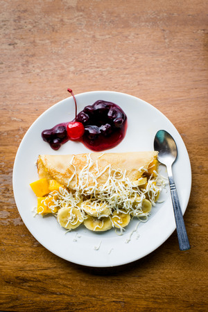 banana and mango crape cakeの写真素材